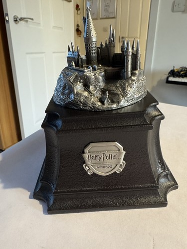 Royal selangor hand finished - royal,