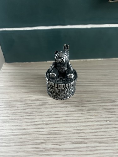 Royal selangor pewter rabbit - selangor,